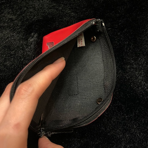 Sanrio Pochacco card holder - Picture 3 of 3